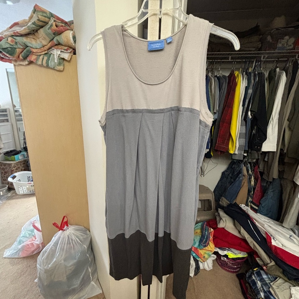 Simply Vera Vera wang Colorblock Sleeveless Dress NWOT